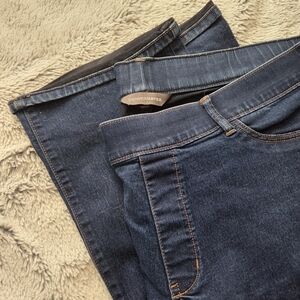 Denver Hayes Men's Dark Blue Relaxed Jeans